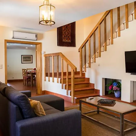 Casa de Férias Casa De São Bernardo By Lovelystay *