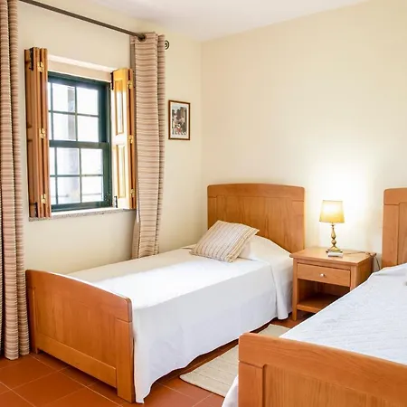 Casa De São Bernardo By Lovelystay Casa de Férias *